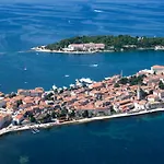 Guest house Sain With Garden Terrace Near The 3*