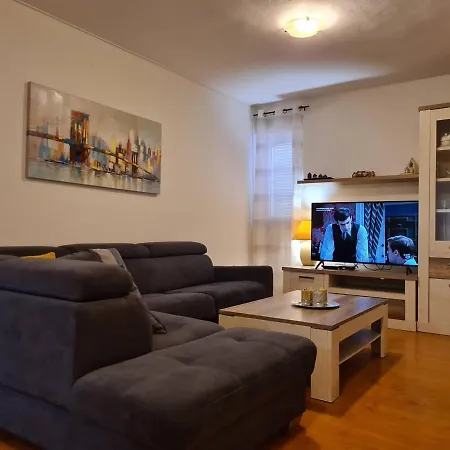 Гостевой дом Sain With Garden Terrace Near The 3*