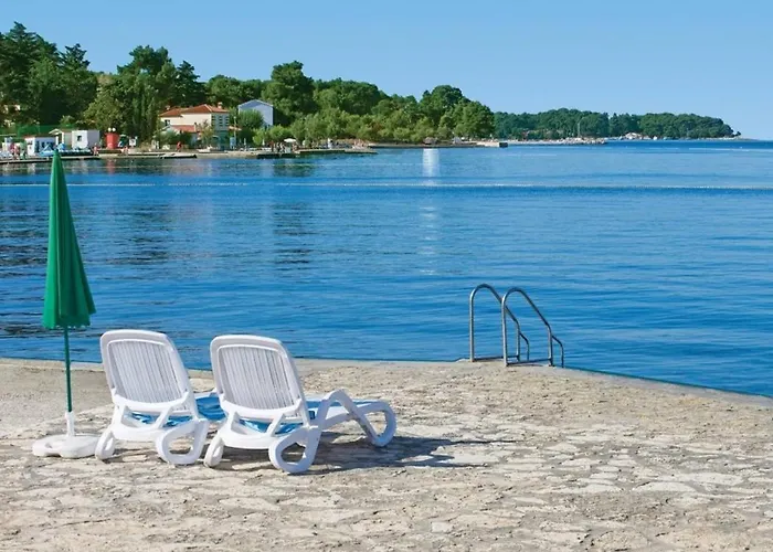 Sain With Garden Terrace Near The Gasthuis Poreč